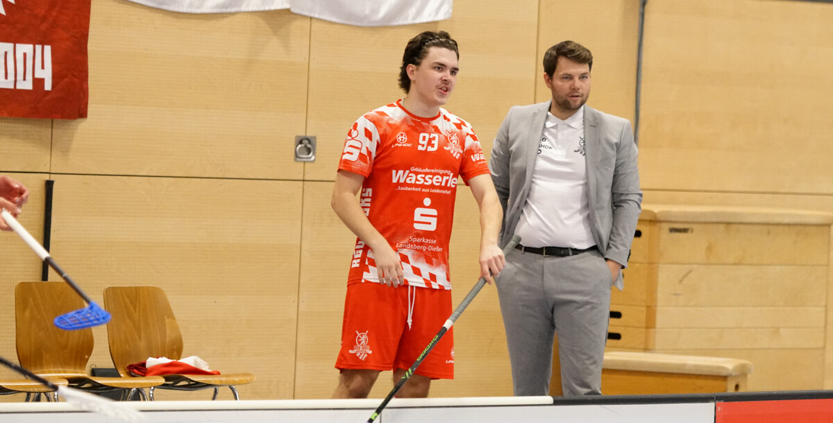 Fast allein auf weiter Flur: Headcoach Daniel Nustedt und den Red Hocks gingen am vergangenen Wochenende die Spieler aus. Nach Verletzungspech schlug eine Krankheitswelle zu. (Foto: Finkenzeller)